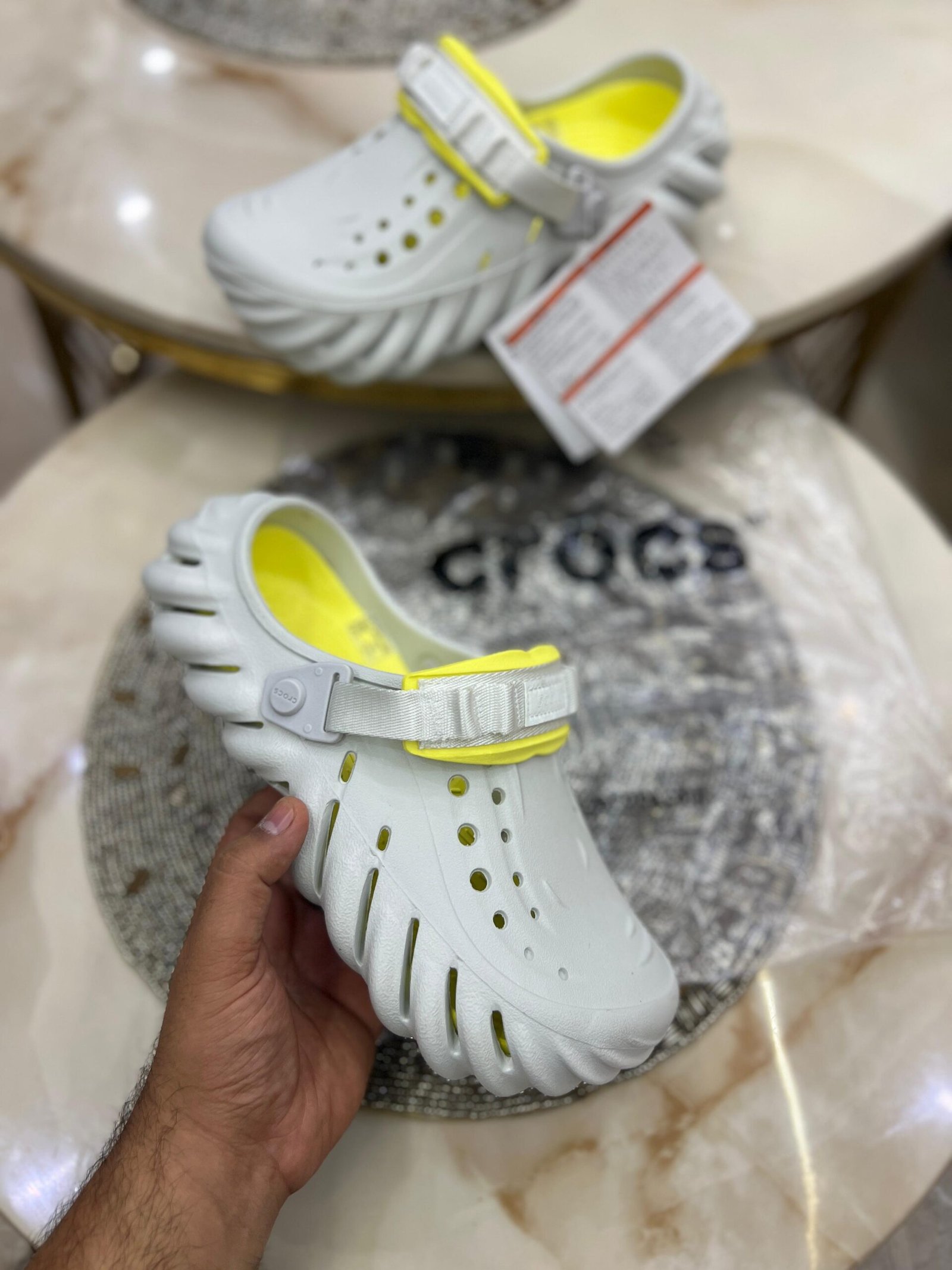 Crocs Echo Off white - Image 3