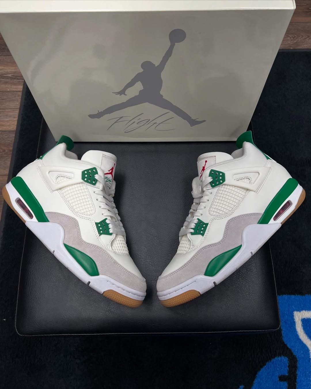 Retro 4's Pine Green Semi UA