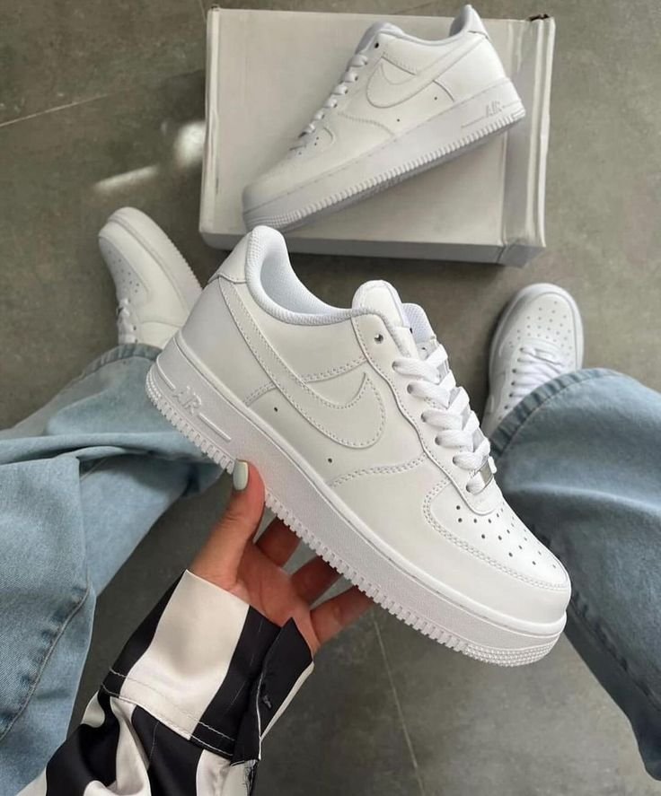 NIKE Airforce 1 white Semi UA